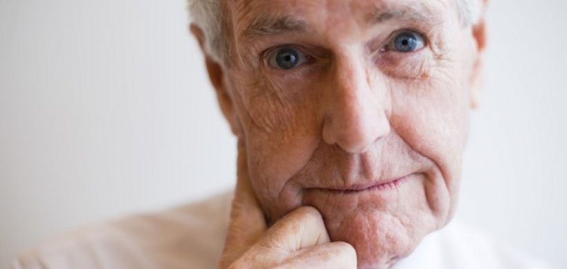 Funcionamiento ejecutivo y reconocimiento facial de emociones en personas con y sin diagnóstico de demencia tipo Alzheimer