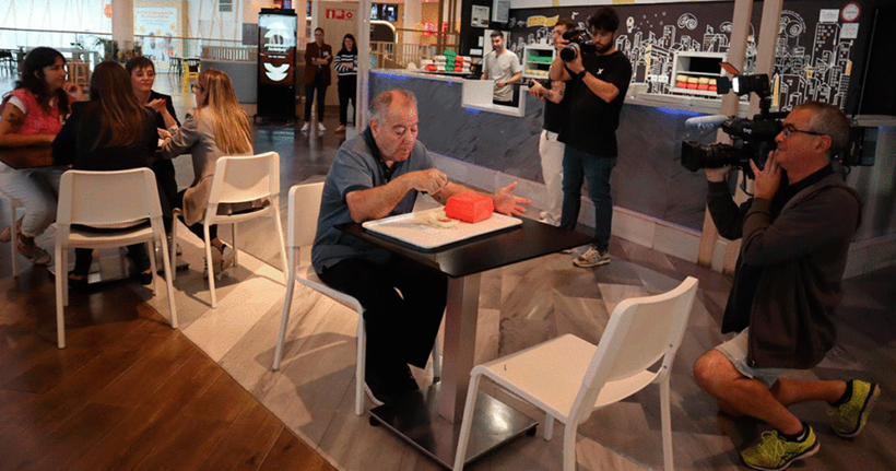 The impossible order: el pedido que ayuda a comprender cómo se siente una persona con alzhéimer